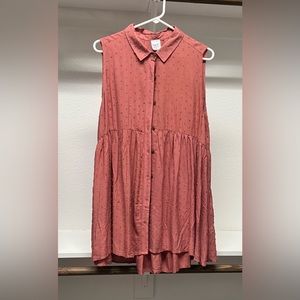 Size 1X Cozy Co. Tunic.